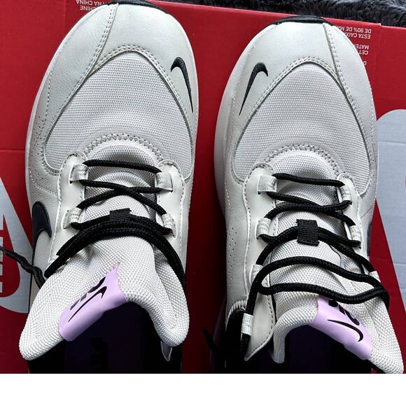 Nike‎ Air Max Verona Women's 12 *NWT - Picture 4 of 7